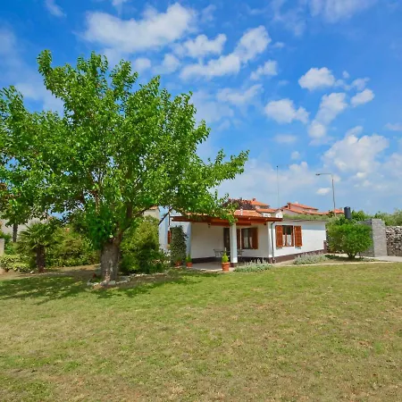 Ledi By Interhome Dom wakacyjny Tar-Vabriga