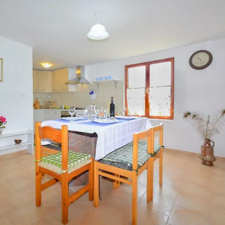 Ledi By Interhome Dom wakacyjny Tar-Vabriga